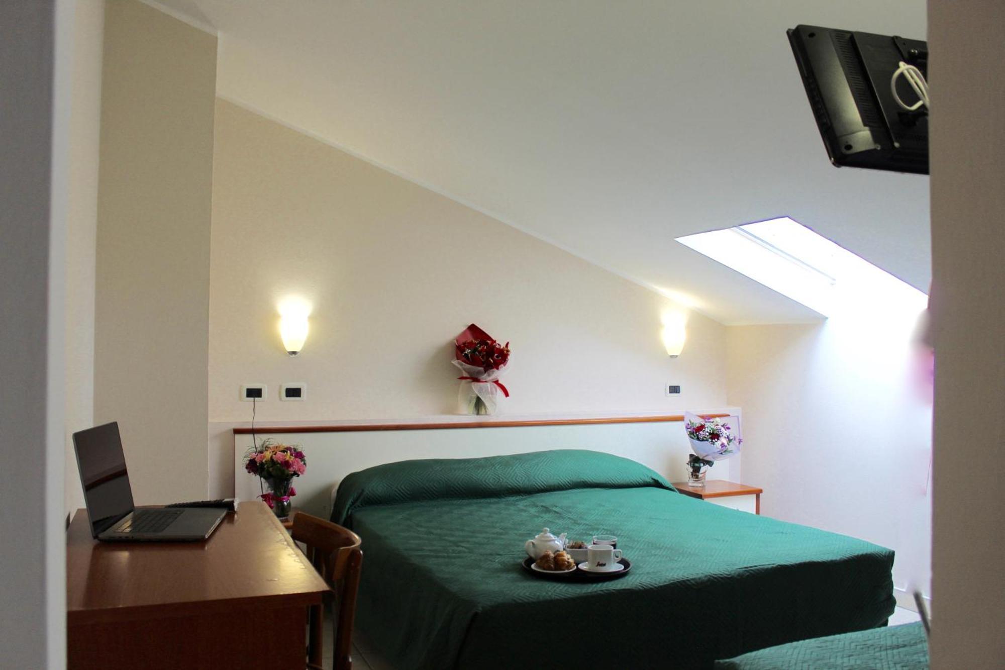 Blue Loft Hotel Cesenatico Exterior photo